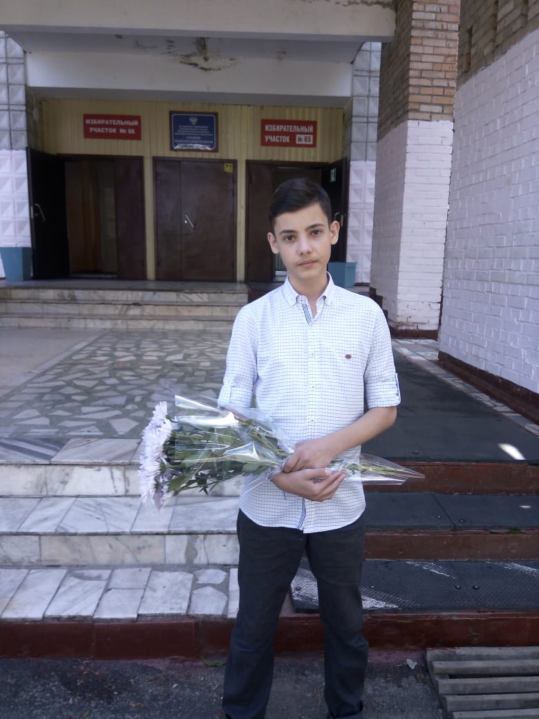Михаил Попов